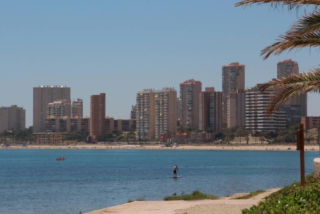 Apartamento Frente Al Mar, Recien Renovado, 1 Hab 1 Bano Кампелло Экстерьер фото